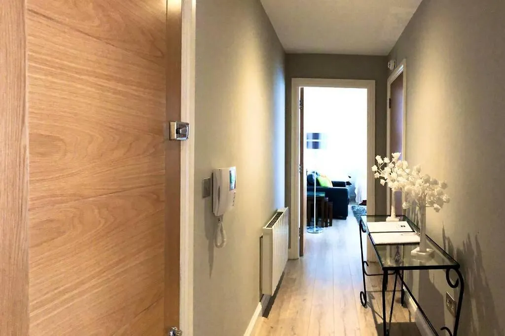 Luxury 2-Bed Apartment In Central ברייטון בריטניה